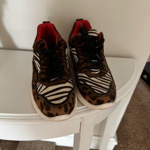 Stylish safari print sneakers
